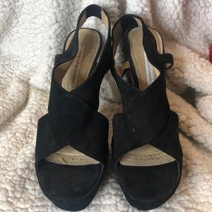 Diane Von Furstenberg black suede heels